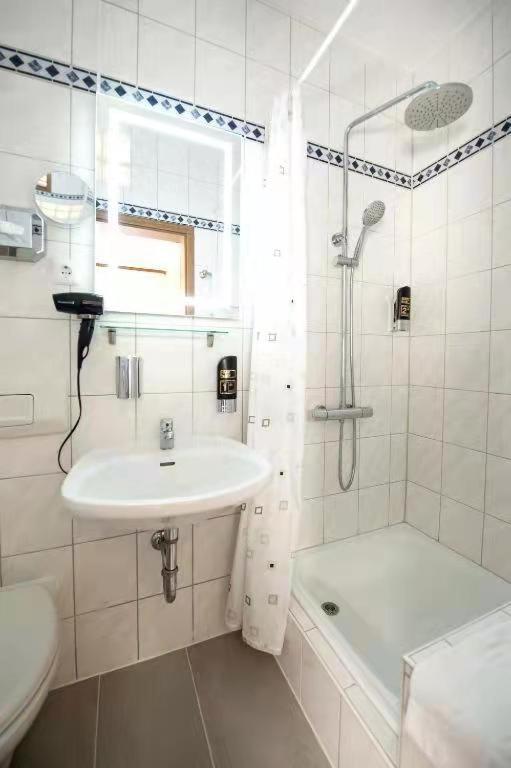 Hotel Bluechertal Bacharach Luaran gambar